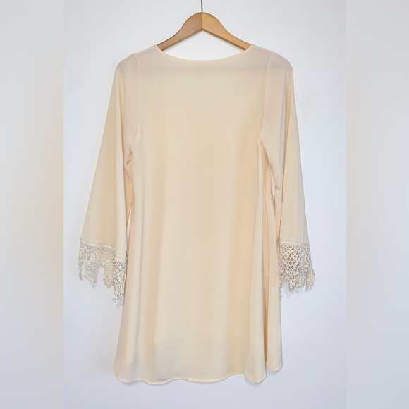 Crochet Sleeve Chiffon Dress - Picture 2 of 4